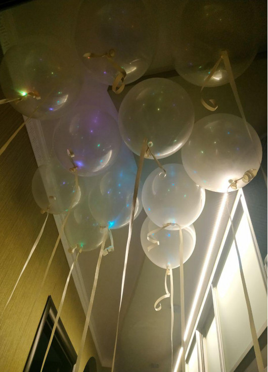 Set of luminous baloons mix 