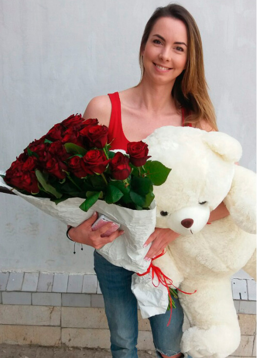 19 roses + big bear
