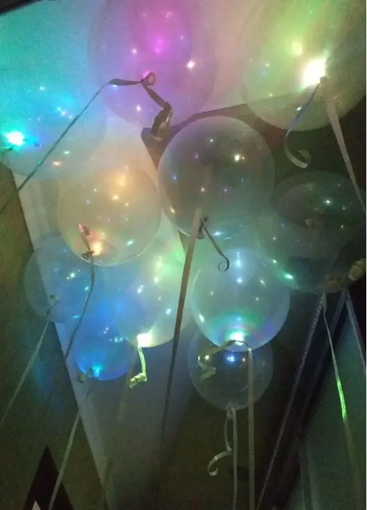 Set of luminous baloons mix 