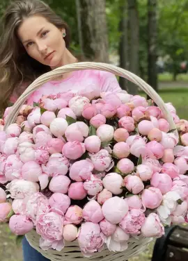Lux basket 201 peony!