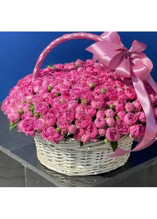 Basket of peony rose Bubbles in Dnieper Basket of peony rose Bubbles in Dnieper
