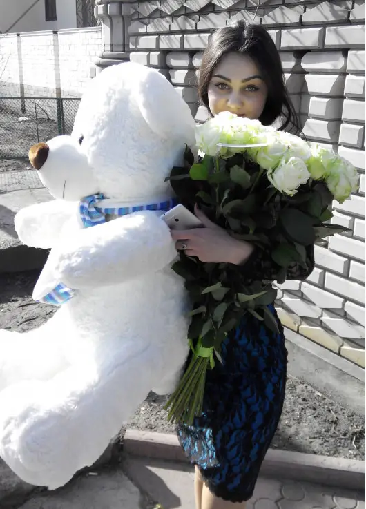 19 roses + big bear 19 roses + big bear