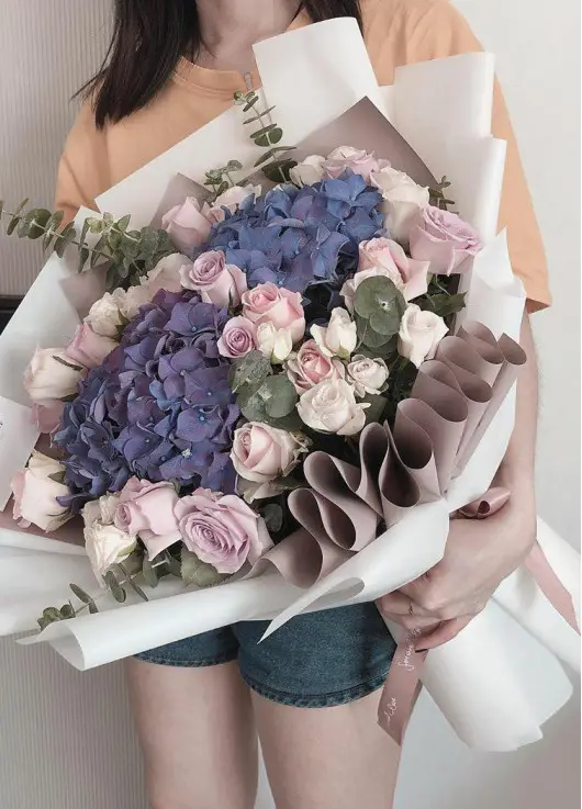 Florist design bouquette Florist design bouquette