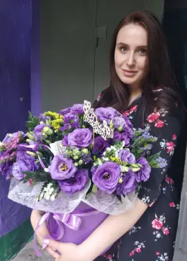 Flower mix in a hat box