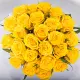 39  yellow roses in a hatbox