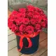 35 roses in a hatbox