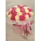 Pink and white roses in a hatbox Dnipro Pink and white roses in a hatbox Dnipro