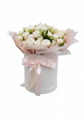 Delicate Bush Rose Box S — 9-11 Stems