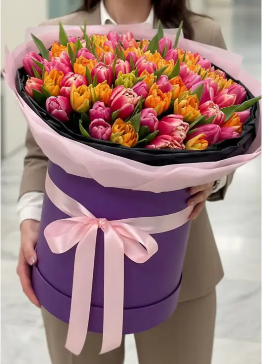 101 mixed tulips in a box (imported, Netherlands)