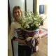 Pink eustoma in a hat box
