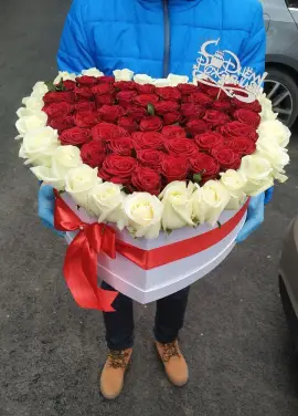 Heart in the basket red-white
