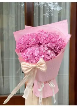 Bouquet of 5 pink hydrangeas