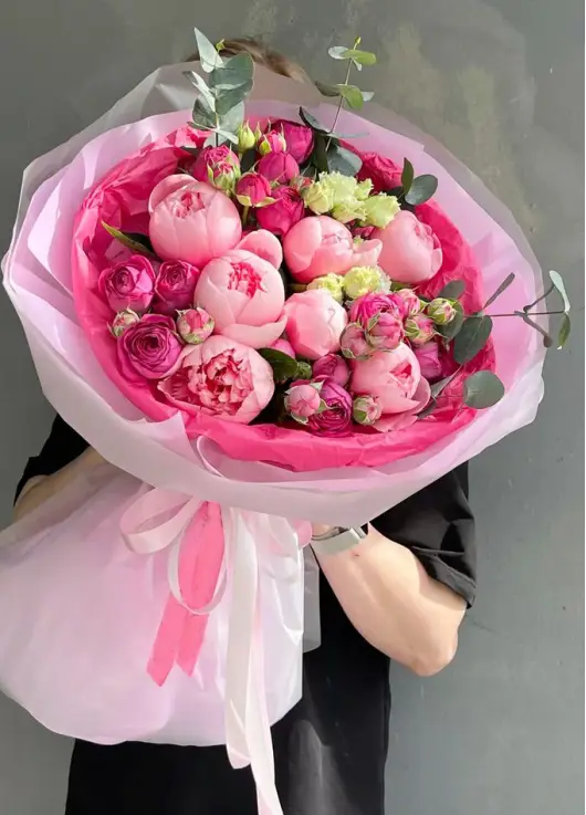 “Adel” gentle peony mix bouquet (medium)