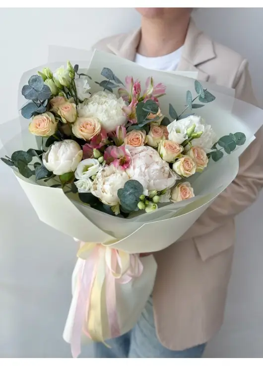 “Adel” gentle peony mix bouquet (small)