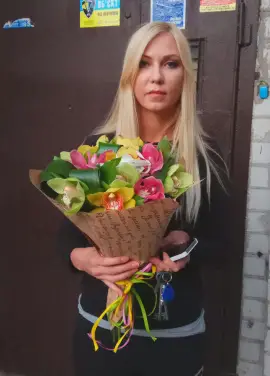 Orchids & roses