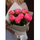 Bouquet of 7 bright peonies