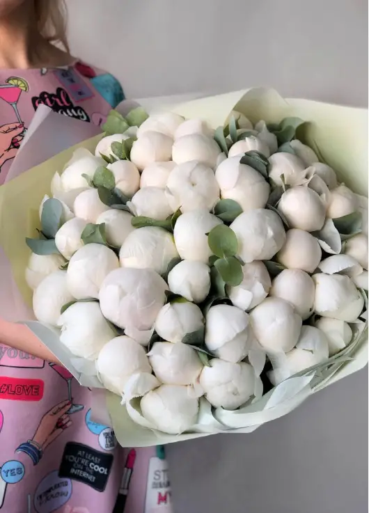 White Peonies Dnipro White Peonies Dnipro