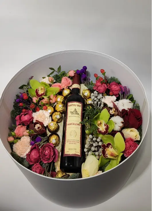 Flower box "Wine & flowers"