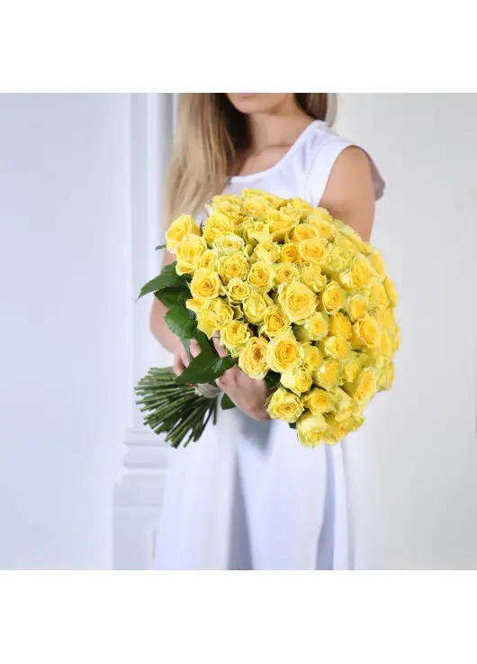 101 yellow roses