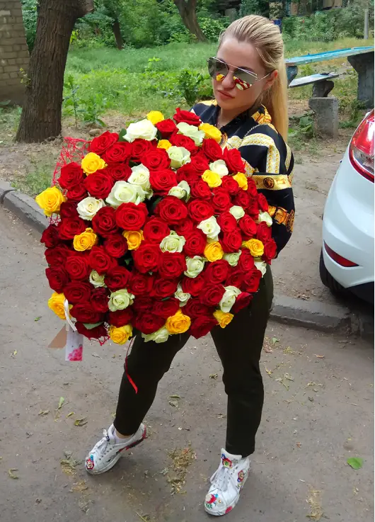 101 multi-colored roses