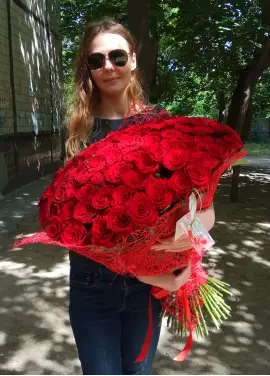 101 red roses 