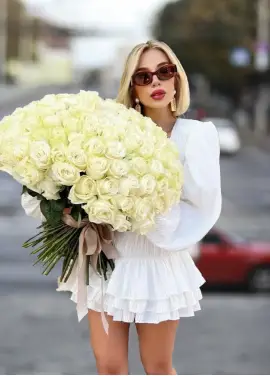 101 white rose "Classic"