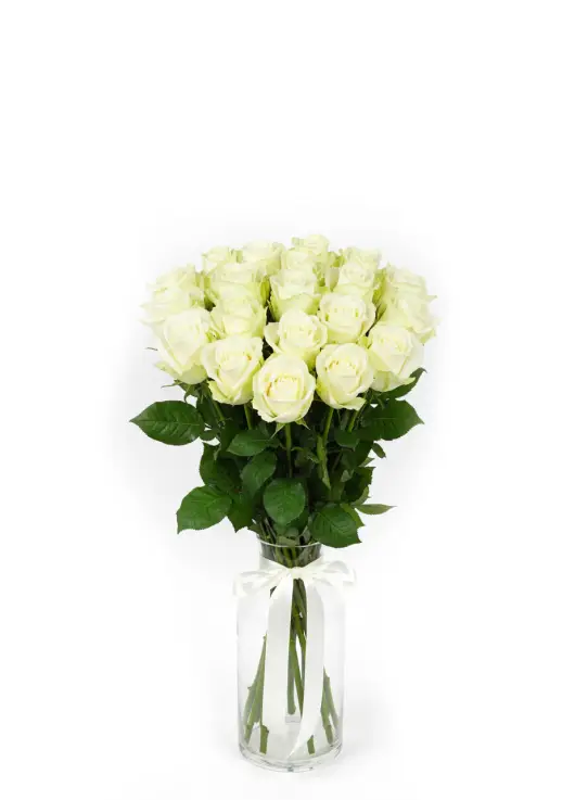 Bouquet of 15 White Roses Avalanche
