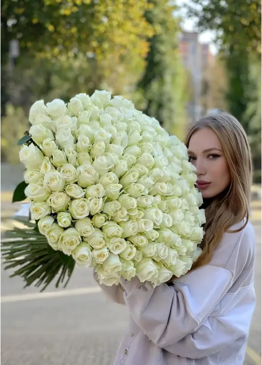 151 White Rose - Bouquet "Snow White"