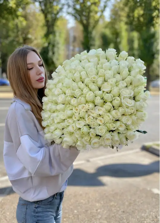 151 White Rose - Bouquet "Snow White"