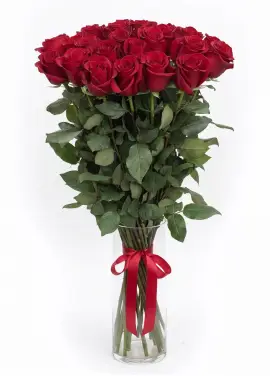 35-rose bouquet: tall red roses “Freedom”