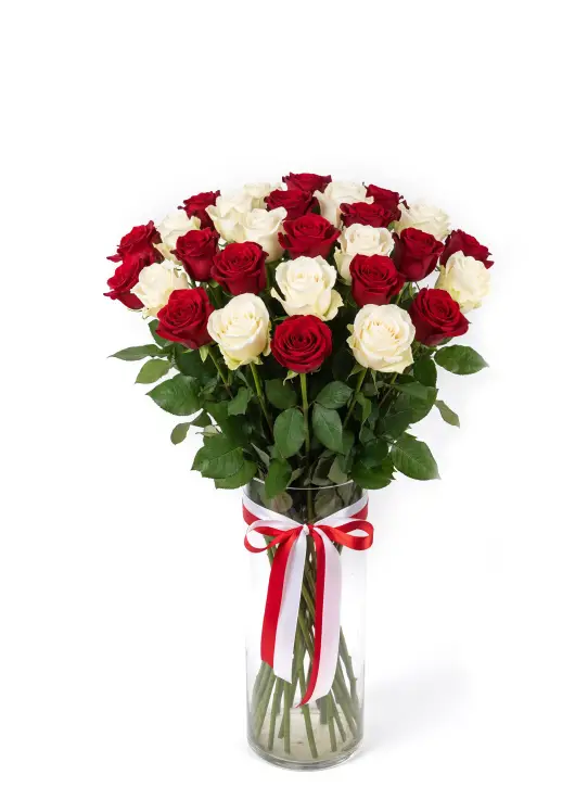 35-rose red & white mixed bouquet
