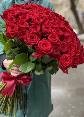 51 red roses