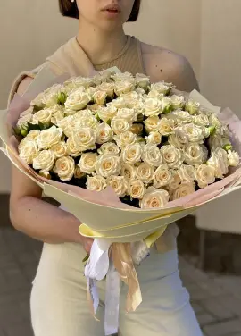 Bushed cream color roses Dnipro