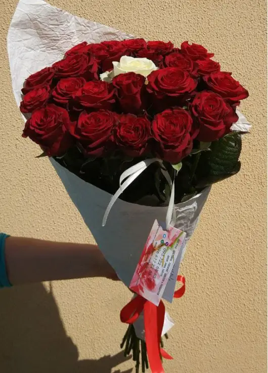 Bouquet of roses "The only one" Bouquet of roses "The only one"