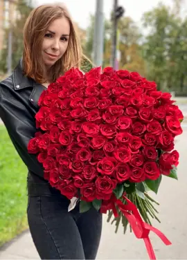101 red roses 