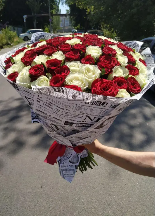 Red and white roses