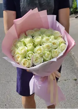 25 white roses in beautiful packaging