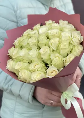 25 white roses in beautiful packaging