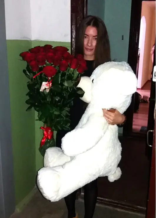 19 roses + big bear 19 roses + big bear