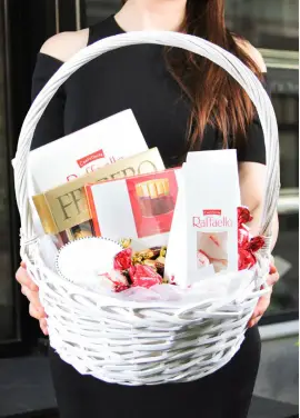 Choclate mix basket 
