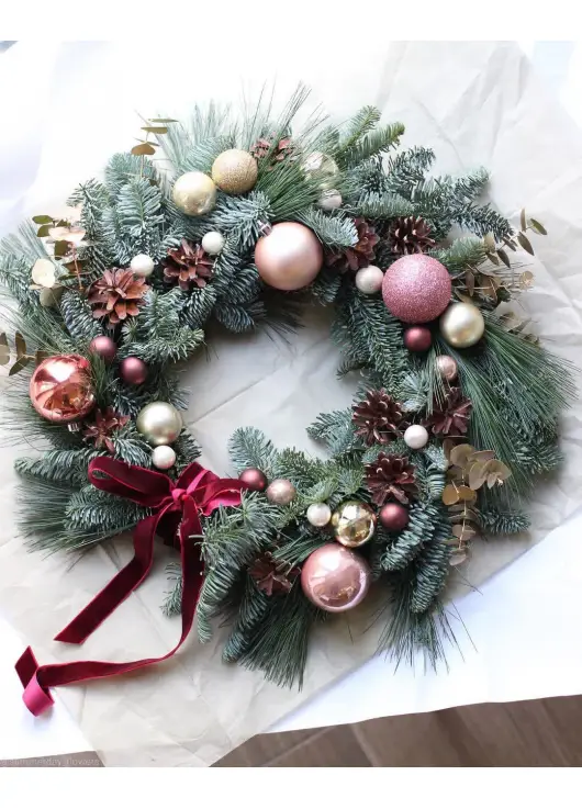 New year, christmas wreath