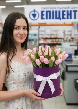 25 pink tulips in a box (imported, Netherlands)