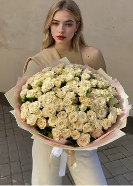 51 cream spray roses Dnepr
